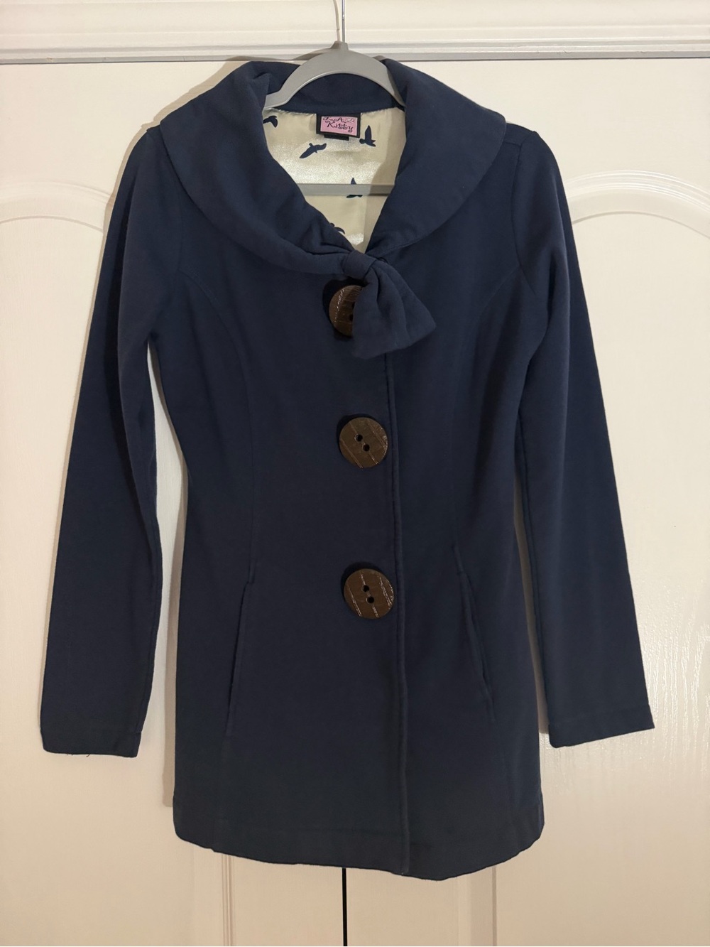 Adorable navy blue peacoat size M